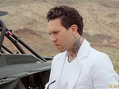 Abella Dan, Bella Anne And Abella Danger In Desert Desires