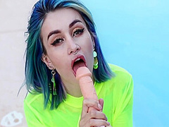 Beautiful Girl Cowgirl And Blowjob Sex Toy And Facial - Hot Amateur Near The Pool 8 Min