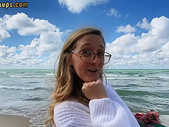 Bigbutt reality babe rides cock publicly on the beach