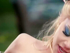 Riley Steele - Gorgeous Blonde Temptress With Nice Tits Is