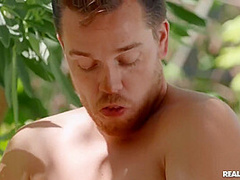 Black Hussy Gets Pleasantly Fucked By Th With Kyle Mason And Naomi Foxxx