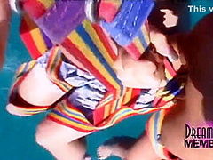 Parasailing With Three Hot Spring Breakers
