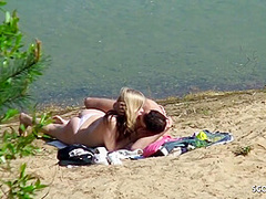 Real Teen Couple On German Beach, Voyeur Fuck With Stranger