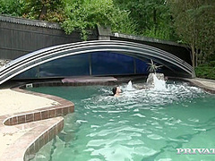 Lucy L, Jenny Simons And Lucy Li - Teens And Eat Pussy By The Pool