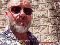 Deutscher Tourist Schleppt Mexikanische Latina Pequena Nery Offentlich Am Strand Ab