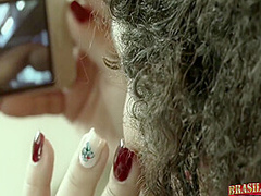 Acasadasbrasileirinhas - 01 - Alessandra Carvalho