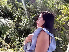 I Knew This Hottie In The Woods And I Fucked Her In The Bushes! Follow Her On Ig And Tw Kyleiellish