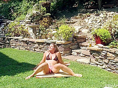 Bunny - Outdoor Stripping