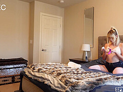 Step Daughter's Instant Orgasm - SpyFam