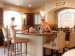 Step Daughter's Instant Orgasm - SpyFam