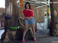 Sandy - Denim Shorts Red Shoe