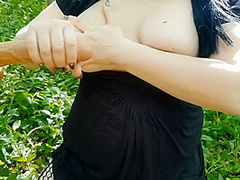 Exclusive Fuck Of A Milf Sex Machine In A Park Near The Airport