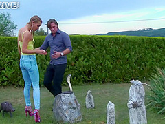 Alexis Crystal In Sexinjeans Get It Rough And Wet!