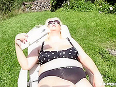 Monik Smothering The Masseur