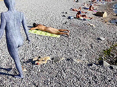 Flexi Zentai On The Beach - Watch4Fetish