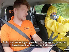 Ballslicking babe fucked outdoor in the car of instructor