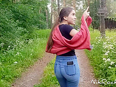 Public Blowjob ! We Were Noticed By Passing People ! Showed Boobs To Passers-by With Evelina Darling