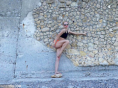Contortion In Public - Watch4Fetish
