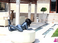 Naked Rubber Doll Relaxing By The Pool - Watch4Fetish