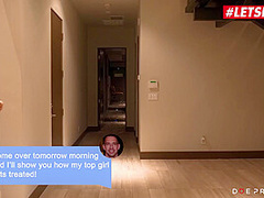 Jessa Rhodes In Bombshell Gets Treated Like The Goddess She Is