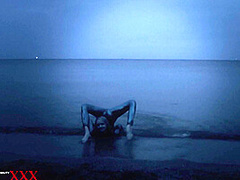 Flexible At Night On The Beach - Watch4Fetish