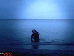Flexible At Night On The Beach - Watch4Fetish