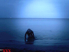 Flexible At Night On The Beach - Watch4Fetish