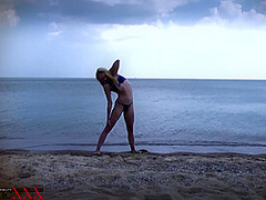 Flexi Beach Workout - Watch4Fetish