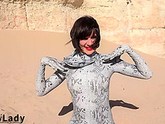 The Snake Woman - Watch4Fetish