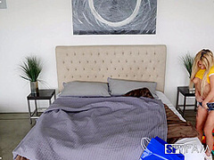 Stepbro Walks In On Stepsis Having Orgasmic Seizure - SpyFam