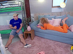 Tis The Season Of Sharing 1