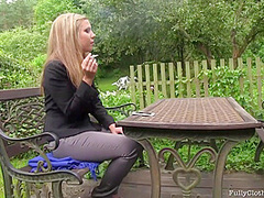 Sex Through The Fence With Cheryl Sweet
