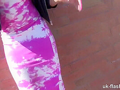 Kiki Minaj - Shows Us The Town