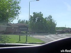 Kiki Minaj - Shows Us The Town