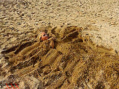 Flexible Games In The Sand - Watch4Fetish