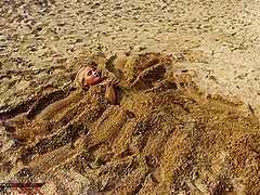 Flexible Games In The Sand - Watch4Fetish
