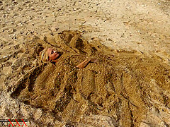 Flexible Games In The Sand - Watch4Fetish