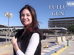 Alternative Girl Takes On The Biggest Cock In Public With Chica S And Lullu Gun