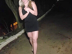 Dando Pra Varios Caras Na Rua Em Um Gang With Fernandinha Fernandez