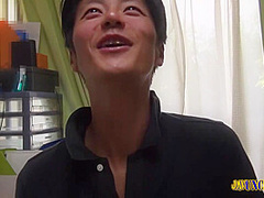 Pretty Japanese Babe Having Sex Outdoor