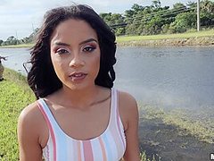Maya Bijou - Reel Er In 1