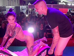 Yemaya Gonzalez And Victor Bloom In Otro Video De Y Sus Enormes Tetas Tatuadas