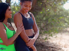 Interracial Lesbian Sex