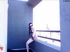 Gymnast Does Flexible Poses Outdoor - Watch4Fetish
