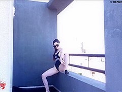 Gymnast Does Flexible Poses Outdoor - Watch4Fetish