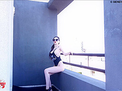 Gymnast Does Flexible Poses Outdoor - Watch4Fetish