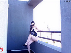 Gymnast Does Flexible Poses Outdoor - Watch4Fetish