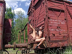 Promesita - Outdoor Train Masturbation