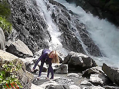 Sexy Zentai By The Sea - Watch4Fetish