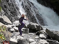 Sexy Zentai By The Sea - Watch4Fetish